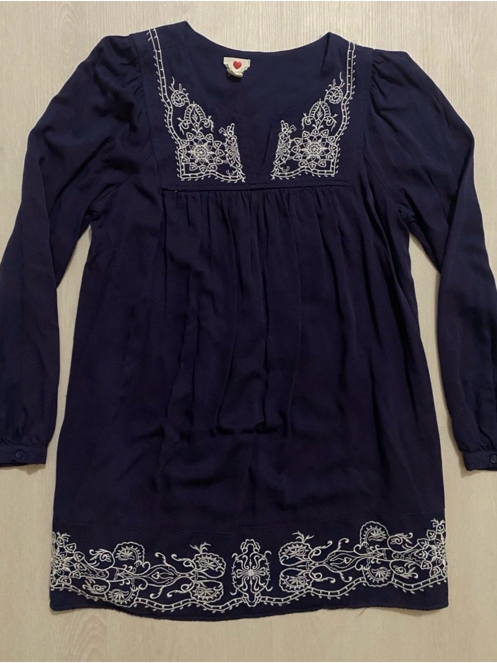 Embroidered Navy Long-Sleeve Rayon Women’s Blouse Size XL